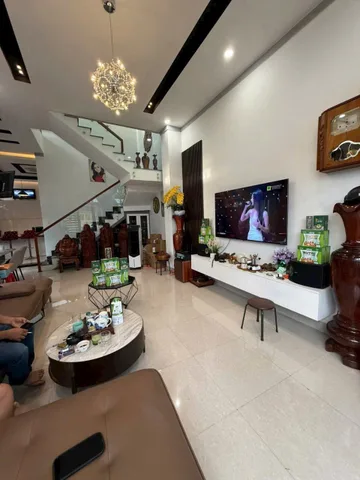 Bán nhà 180m² có sẵn 60m² thổ cư ngang 8m giá 5.2 tỷ tại Xã Cư ÊBur Thành phố Buôn Ma Thuột