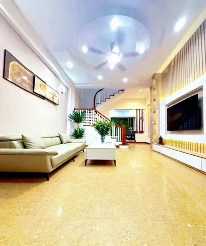 nguyễn khánh toàn 50m x6 tầng 14,860 tỷ nhà đẹp,cách ô tô 20m,kinh doanh
