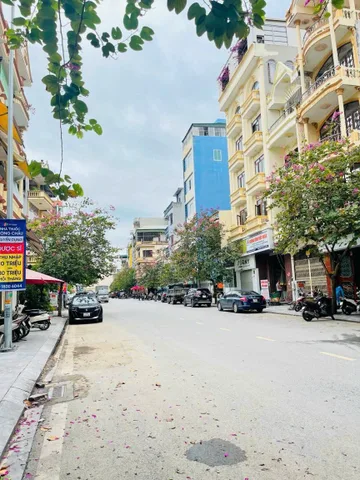 BÁN ĐẤT NGÕ 18 GIẾNG ĐỒN,tRUNG TÂM PHƯỜNG TRẦN HƯNG ĐẠO CŨ,HẠ LONG