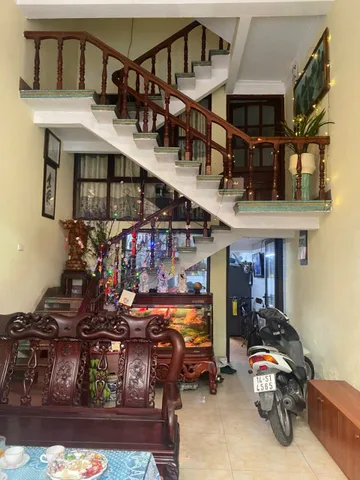 BÁN NHÀ 3 TẦNG NGÕ 3 CAO THẮNG,HẠ LONG