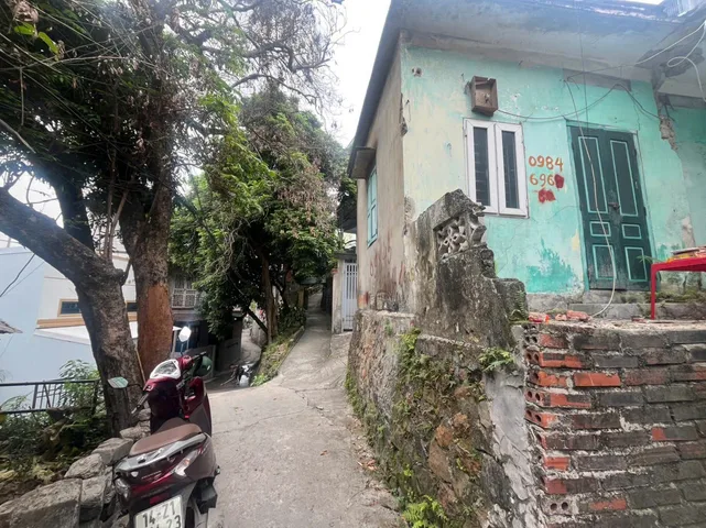 BÁN ĐẤT NGÕ 18 THÔNG NGÕ 20 CAO XANH,HẠ LONG