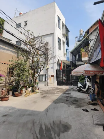 🏡 NHÀ CẤP 4 TIỆN XÂY MỚI - NGAY CHỢ VẢI PHÚ THỌ HÒA, TÂN PHÚ - NGANG 4M - 🚗HẼM THÔNG 6M - GIÁ TỐT CHỈ 💰 5TY