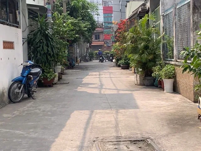 BÁN NHÀ HẺM XE HƠI – GẦN K300 – GA T3 – P13 TÂN BÌNH