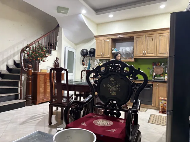 Bán nhà 37.6m² full thổ cư ngang 5.7m giá 5 tỷ tại Phường Thanh Liệt