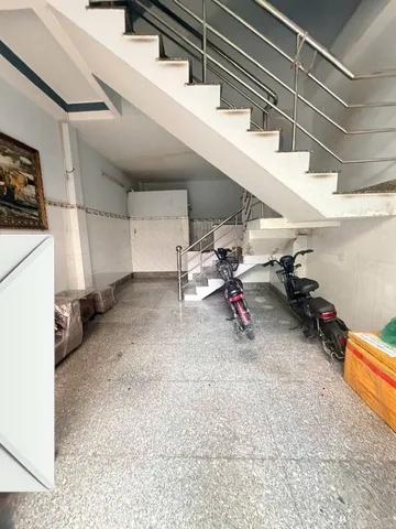 Bán Nhà Tân Phú - Bờ Bao Tân Thắng - Hẻm 4M - 3 Tầng - 32M2 - Giá 5.26Tỷ
