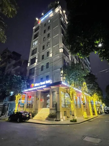 KHÁCH SẠN CAO CẤP TRUNG TÂM CẦU GIẤY – FULL PHÁP LÝ – 48 PHÒNG – KHAI THÁC NGAY