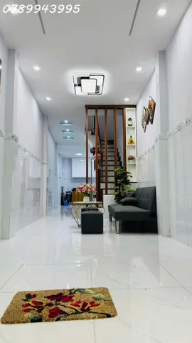 Bán nhà quận 3 Cách mạng tháng 8 gần ga metro, 33m, 2PN mới, giá nhỉnh 3 tỷ