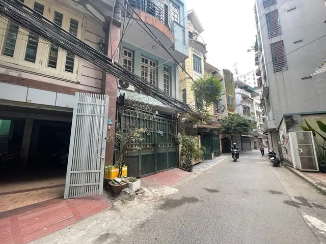 ✅ Bán Nhà Đống Đa, Ngõ Ôtô Tránh, Sát Vành Đai 1, DT 46m2, 6 Tầng, MT 5m, Sản Phẩm Đầu Tư!