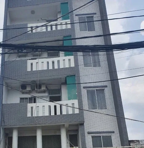 NGỘP BANK 9 TỶ - KHÁCH SẠN QL1A, BÌNH CHIỂU - 153m2 - 7 TẦNG - GIÁ 12.9 TỶ