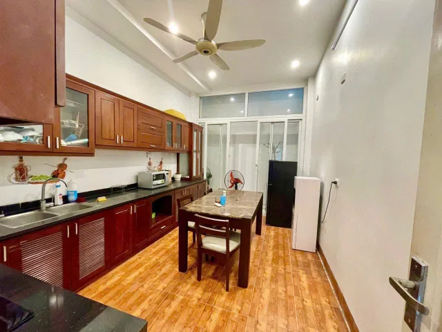 Cho thuê nhà riêng PL - OTO Phạm Thận Duật, Mai Dịch Cầu Giấy 55M x 5T giá 28 triệu