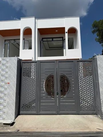 NHÀ LẦU SỔ HỒNG RIÊNG NGAY ĐƯỜNG ĐỒNG KHỞI CHỈ 700TR SỞ HỮU