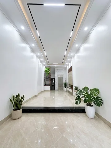 Nhà mới Lê Trọng Tấn sát Vành đai 2.5 – 35m2 x 6 tầng thang máy, ô tô tải qua nhà, kinh doanh tốt