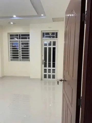 PHÚ THUẬN - NHÀ 3 TẦNG BTCT - HẺM BÊ TÔNG CAO KO NGẬP CÁCH ĐƯỜNG HUỲNH TẤN PHÁT 300M - NHỈNH 6 TỶ