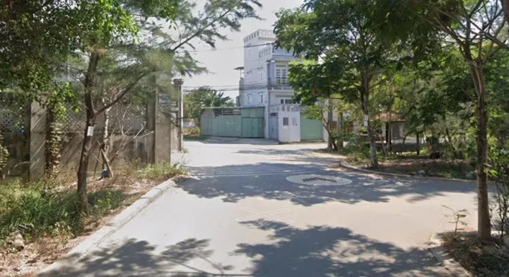 Bán đất 110m² có sẵn 80m² thổ cư ngang 6m giá 5 tỷ tại Phường Long Trường