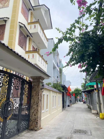 🚗NHÀ TRẦN XUÂN SOẠN- HẺM ĐẸP- NHÀ ĐẸP Ở NGAY- TRUNG TÂM QUẬN 7🚗