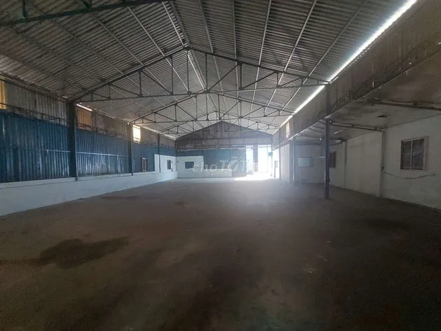 Cho thuê kho xưởng 500m2.Điện 3 ph,Đường xe tải 6 tấn.Thuận Giao