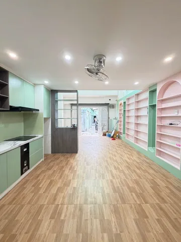KẾ SIÊU THỊ BIG C THOẠI NGỌC HẦU 46M2 CHỈ HƠN 5 TỶ