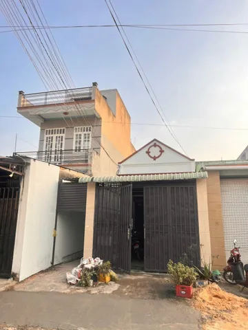 Bán nhà 141.2m² có sẵn 60m² thổ cư ngang 5,5m  tại Phường Thuận Giao