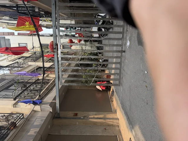 Bán nhà 41.3m² full thổ cư ngang 3.5m giá 7.9 tỷ tại Đường Ngọc Thụy Phường Bồ Đề