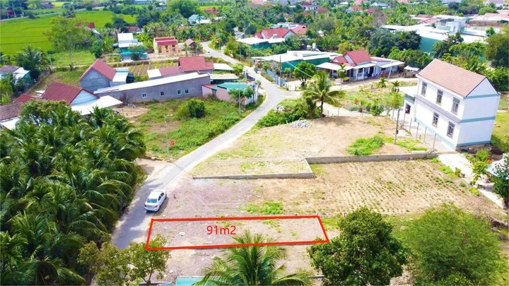 ĐẤT MẶT TIỀN ĐƯỜNG NHỰA, DI CHUYỂN RA CHƠ, BÁCH HÓA XANH, TRƯỜNG HỌC CHỈ VÀI PHÚT