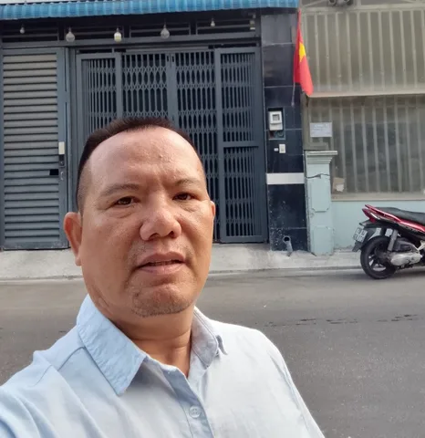 Bán nhà mặt tiền đường đang KD phòng trọ ,  5x25, 3 tầng, phường Thạnh Lộc cũ. Giá 13.5 tỷ