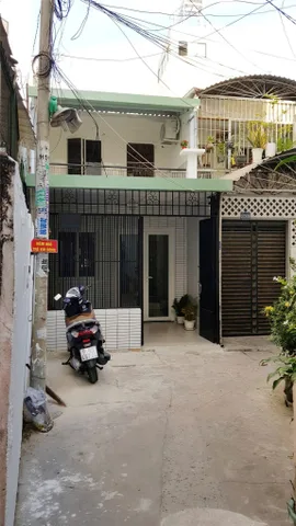 NHÀ ĐẸP – GIÁ TỐT – CHÍNH CHỦ CẦN BÁN NHANH – 256C, Đường Huỳnh Văn Bánh, P.11, Q.Phú Nhuận, TP HCM