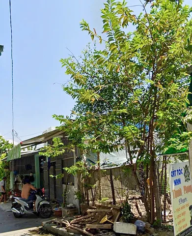 Lô đất đẹp tại Phước Lộc, Phước Đồng, Nam Nha Trang 

📐Diện tích: 90,4m2 - ngang 4m 
(có 55m2 thổ cư)
📕Pháp lý: sổ đỏ
- Hướng: Tây Nam
- Đường rộng 5m (QH rộng 24m)
📌Cách đường lớn vào khu du lịch Trăm Trứng khoảng 40m - khu dân cư hiện hữu.

💰Gi