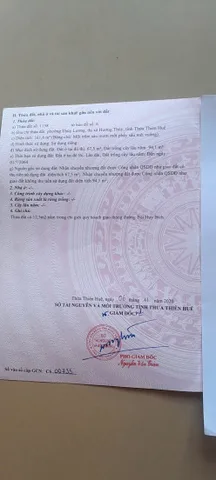 Đất hiếm, ko có lô thứ 2, chính chủ ngộp bank bán lô gấp đất 161m, nở hậu, mặt tiền, ai chạy tính % nhé, tương lai 2 mặt tiền, giá rẻ,  đường nhựa, đổ thảm, 
Đc: Đường Bùi Huy Bích, phường Phú Bài, thị xã Hương Thủy, Tp Huế
Diện tích: 161 m2 nở hậu
Giá