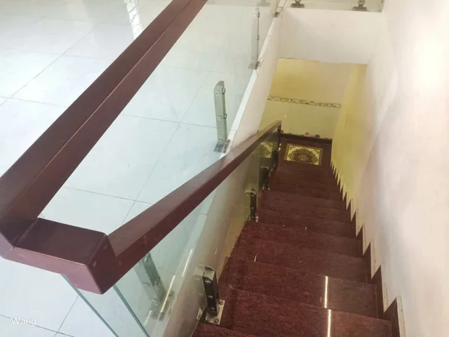 bán nhà 1 trêt 1 lửng đối diện chợ lái thiêu  - giá tốt - có hỗ trợ vay