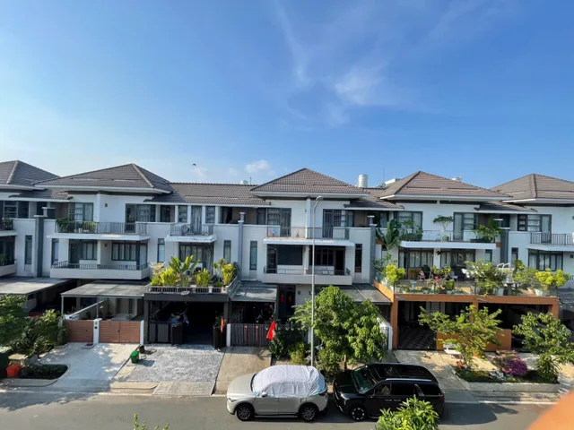 Bán nhà 97.6m² full thổ cư ngang 5,5m giá 12.2 tỷ tại Xã Nhà Bè