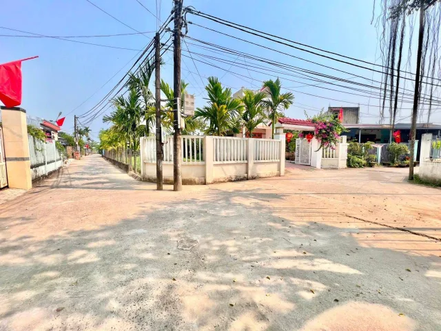 🔥 ĐẤT VEN SÔNG HÒA TIẾN – GIÁ TỐT, VỊ TRÍ ĐẸP