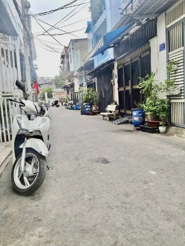 Bán nhà 4 Tầng, Hẻm ôtô, Đường Số 2 , DT: 52m² full thổ cư ngang 4m giá 5.6 tỷ tại Phường Bình Trị Đông