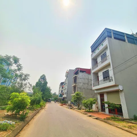 Bán đất chu mẫu 1 dãy C mặt mương thoáng mát. Diện tích 90m mặt tiền 6m hướng đông bắc. Phường nam sơn tỉnh bắc ninh