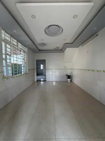 Bán Nhà SHR Kế Trường ĐH Công Nghệ Đồng Nai, DT 5x17m2, Giá 2.199 Tỷ (LH 0785353622)