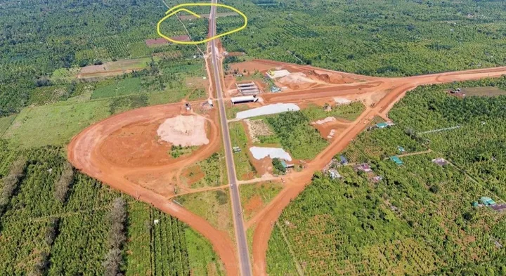 Mặt tiền đường Tránh Đông 18x100m, 2 mặt tiền trước sau, gần sát nút giao cao tốc Buôn Ma Thuột.bán 3tỷ200tr