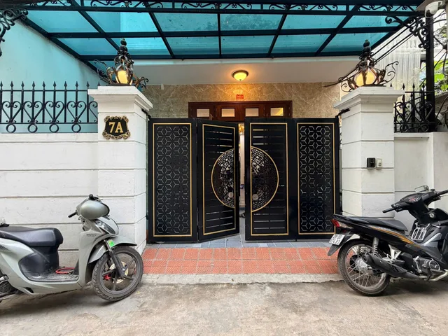 Nhà Đẹp Cầu Giấy – Nguyễn Khang – 83m² – 6 Tầng – Thang Máy – Ở Ngay
