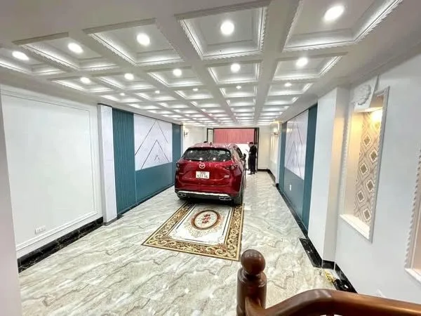 BÁN NHÀ NGÕ 15 NGỌC HỒI, HOÀNG MAI, 6 TẦNG THANG MÁY, Ô TÔ VÀO NHÀ, 70M2, 17.9 TỶ