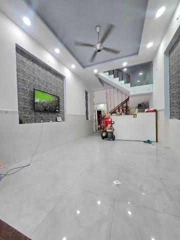 Bán nhà 4 tầng mặt tiền kinh doanh phường Tăng Nhơn Phú B, Quận 9.