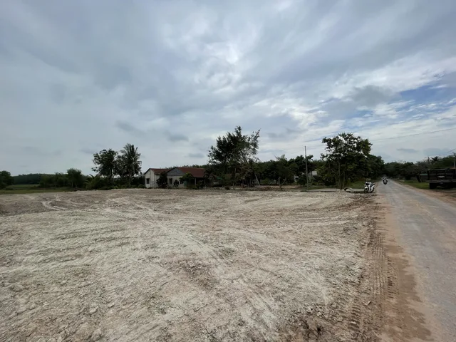 Bán đất 3100.9m² có sẵn 100m² thổ cư ngang 25m giá 3 tỷ tại Xã Phước Vinh