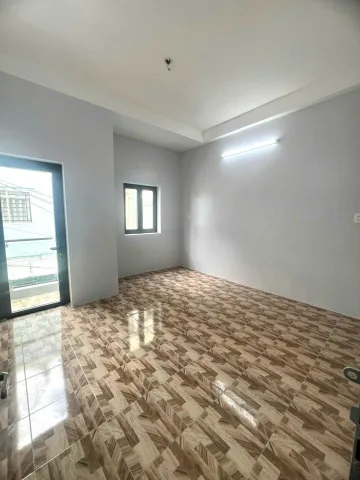 Nhà đẹp 3 tầng BTCT đường Hậu Giang Quận 6 - Gần hẻm xe hơi, có PN tầng trệt