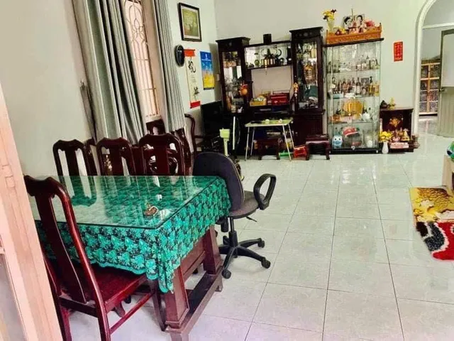 Bán nhà 111m² có sẵn 84m² thổ cư ngang 9m giá 7.5 tỷ tại Đường Hồ Bá Phấn Phường Phước Long
