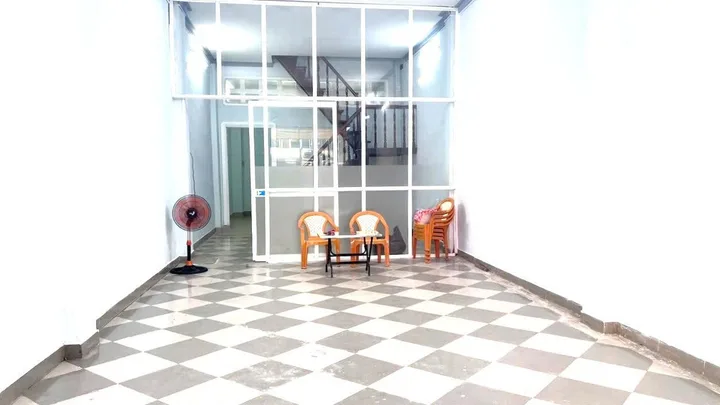 🚀 Thuê mặt bằng mặt tiền kinh doanh ngay giá cực hời 🚀 KV Hàng Xanh-Bình Thạnh