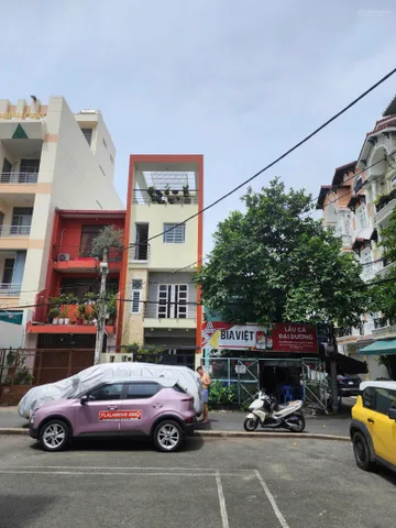 Gia Đình Cần Bán Nhà Hẻm 3/29 Thích Quảng Đức – Giá 22,5 tỷ