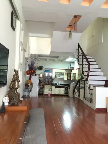 Cho Thuê Nhà Ngõ 67 Phùng Khoang - Hà Đông 50M² 5 Tầng 4 Ngủ Full Nội Thất - Ô Tô Vào Nhà - Giá Thuê 17tr