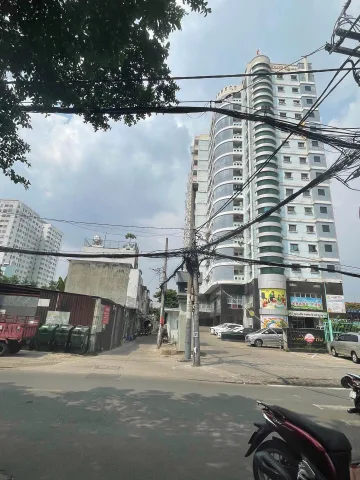 BÁN ĐẤT TẶNG NHÀ, NGANG 8.2M, 264M2, HUỲNH THIỆN LỘC, 21 TỶ, TÂN PHÚ - HẺM XE HƠI THÔNG 5M, CÁCH MẶT TIỀN 50M