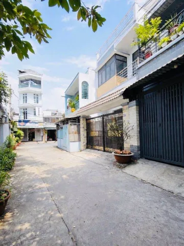 Bán nhà 3 Tầng Tỉnh lộ 10 Bình Tân