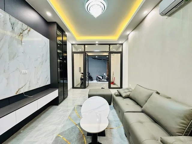 TOẠ ĐỘ VÀNG BA ĐÌNH - 10M RA MẶT PHỐ - 6 TẦNG THANG MÁY - 17.X TỶ 💎