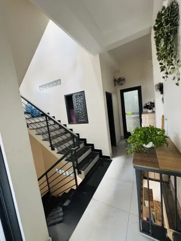 NHÀ MỚI VÕ VĂN KIỆT 3 TẦNG 5PN 5x15M CHỈ 5,25 tỷ