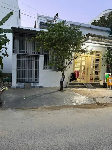 Bán nhà 60m² full thổ cư ngang 4m giá 4.9 tỷ tại Phường Bắc Nha Trang