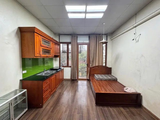 Cho Thuê Nhà Ngõ 260 Đội Cấn - Ba Đình 30M² 4 Tầng 2 Ngủ - Nội Thất CB - 10M Ra Ô Tô - Giá Thuê 11tr